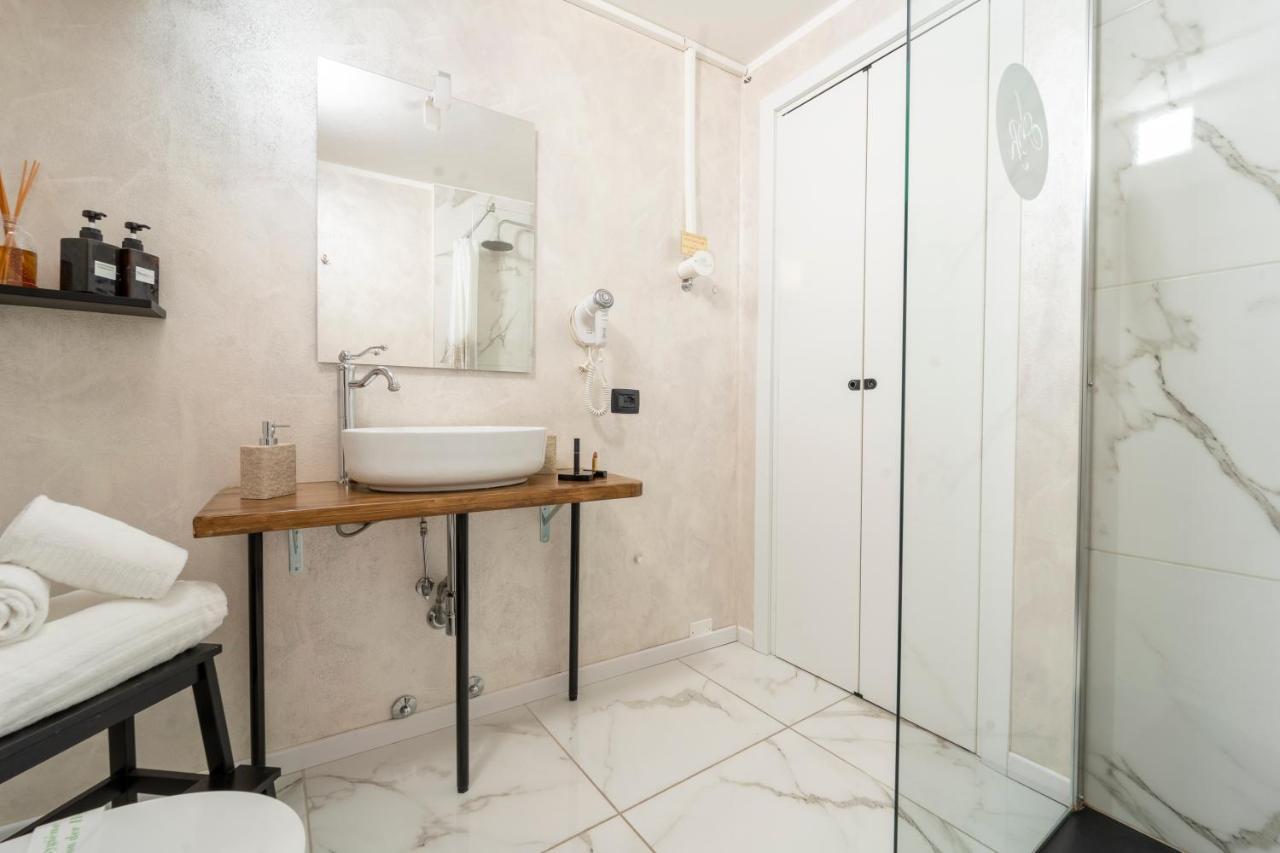 Hotel Aurelia Luxury - Piazza Delle Erbe Verona Exterior foto